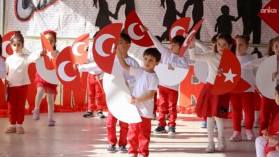 Efeler Belediyesi, 29 Ekim Cumhuriyet Bayramı’nı renkli etkinliklerle kutlayacak. Program