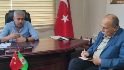 Emek Partisi (EMEP) yöneticileri, Erzin Ziraat Odası'nı ziyaret ederek narenciye