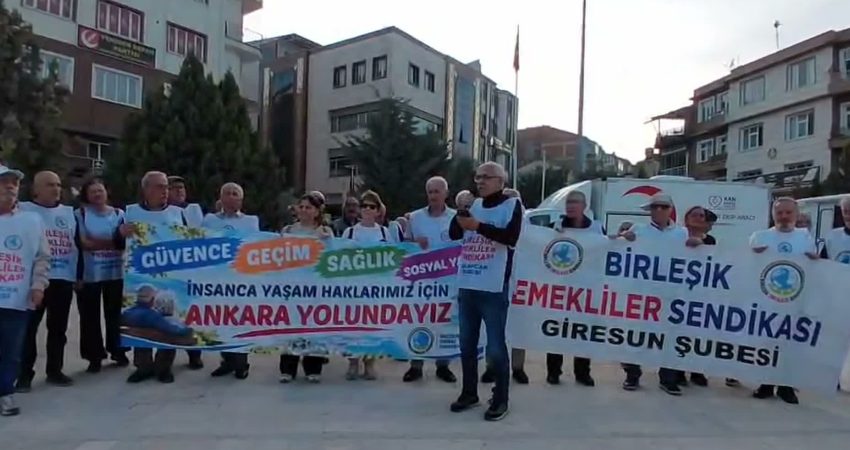 Birleşik Emekliler Sendikası Bulancak Şubesi tarafından emeklilerin hakları için başlatılan