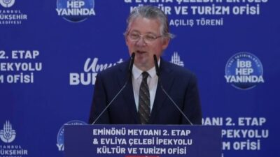 İstanbul Büyükşehir Belediyesi (İBB), Eminönü Meydanı projesinin 2. etabını ve