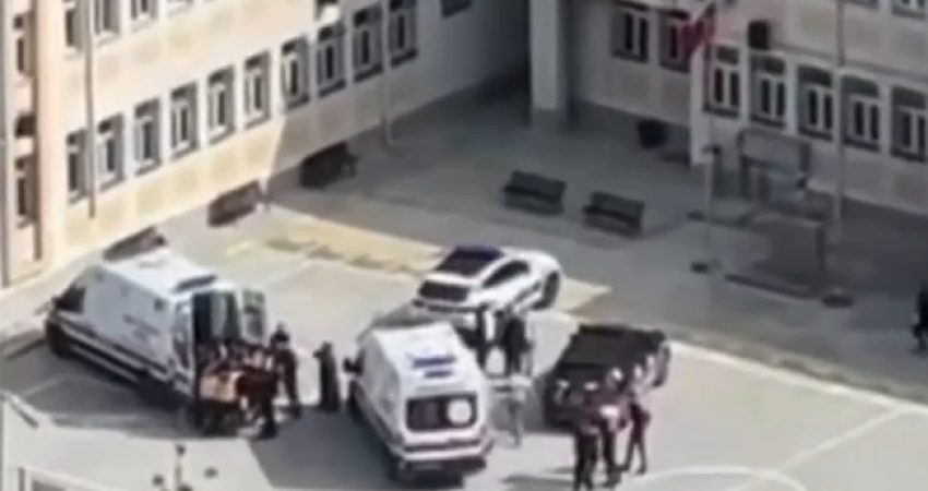 Başakşehir Şeyh Şamil İmam Ortaokulu'nda dün yaşanan ve 10 yaşındaki