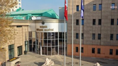 Eskişehir Büyükşehir Belediyesi, kentin farklı noktalarında hizmet verecek büfe, çay