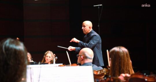 Eskişehir Senfoni Orkestrası’ndan Beethoven’ın ölümünün 200. yılına özel konser serisi Eskişehir Büyükşehir Belediyesi Senfoni Orkestrası, 2026-2027 sanat sezonunda Beethoven’ın ölümünün