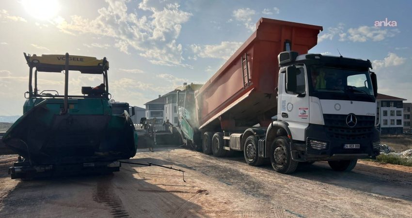 Eskişehir Büyükşehir Belediyesi, Zincirlikuyu Mahallesi’nde Aydın Ünlüce Bulvarı ile 8070.