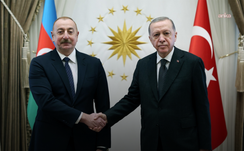 Cumhurbaşkanı Erdoğan, Azerbaycan Cumhurbaşkanı İlham Aliyev ile telefonda görüştü Cumhurbaşkanı Recep Tayyip Erdoğan, Azerbaycan Cumhurbaşkanı İlham Aliyev ile bir