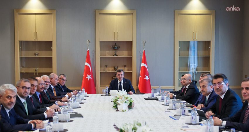 Cumhurbaşkanı Yardımcısı Cevdet Yılmaz başkanlığında toplanan Fon Koordinasyon Kurulu'nun ikinci