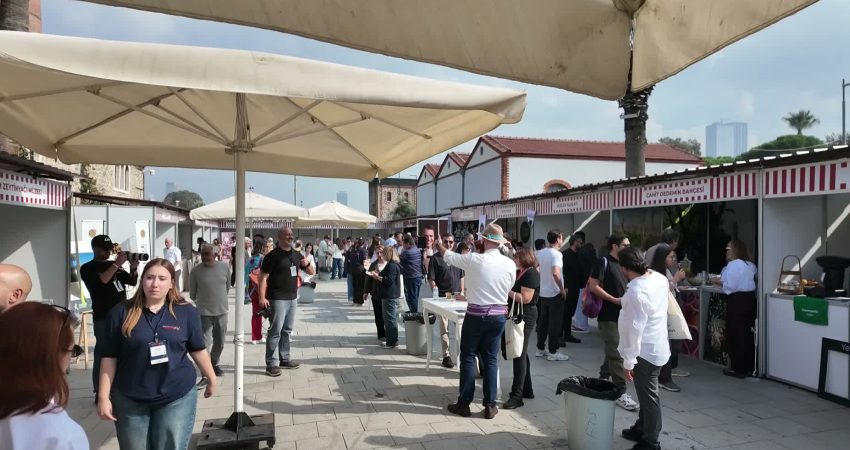 Gastrofest’te Bornova rüzgarı Bornova Belediyesi, Tarihi Havagazı Fabrikası’nda düzenlenen 9. İzmir GastroFest’te, ilçenin