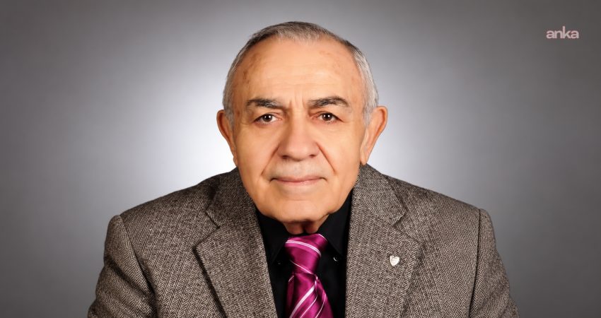 Türkiye Gazeteciler Cemiyeti üyesi ve Sürekli Basın Kartı sahibi gazeteci