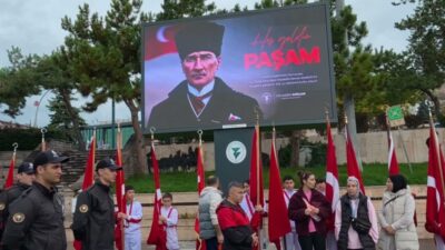Gazi Mustafa Kemal Atatürk'ün Yozgat'a gelişinin 102'nci yıl dönümü dolayısıyla