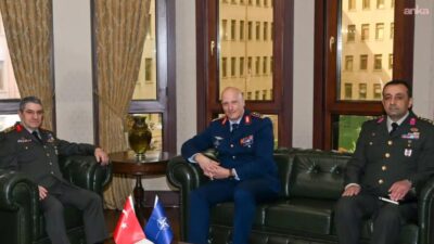 Genelkurmay Başkanı Orgeneral Selçuk Bayraktaroğlu, resmi ziyaretlerde bulunmak üzere Ankara'ya