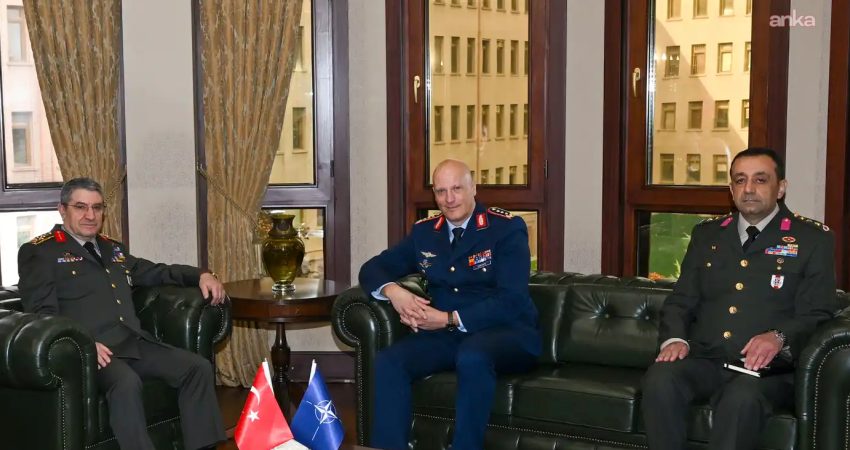 Genelkurmay Başkanı Orgeneral Selçuk Bayraktaroğlu, resmi ziyaretlerde bulunmak üzere Ankara'ya