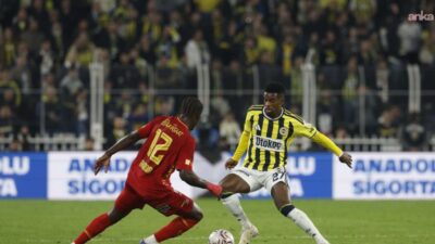 Göztepe, deplasmanda Fenerbahçe’yi 2-1 yendi Trendyol Süper Lig’in 10. haftasında Göztepe, Fenerbahçe’yi deplasmanda 2-1 mağlup