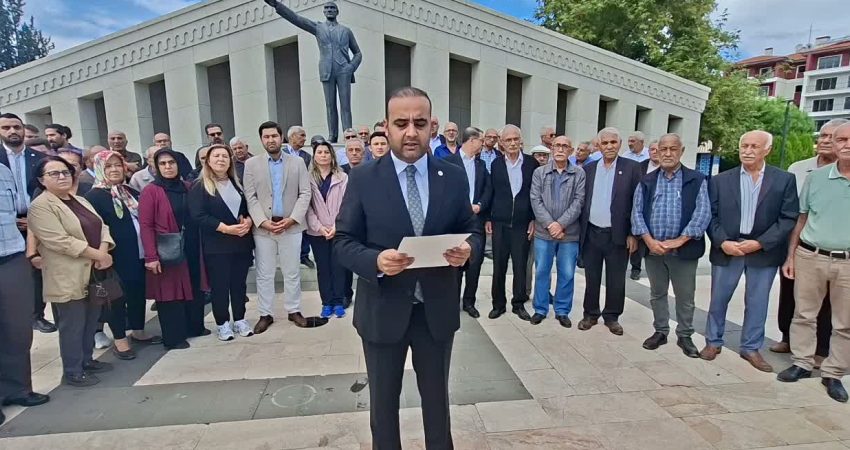 YENİ Parti İl Örgütü, Halk TV’ye kayyım atanmasını protesto ederek