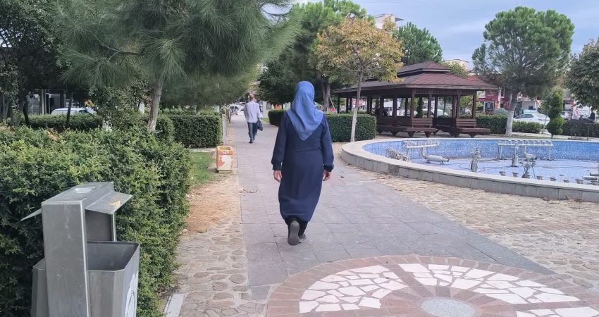  Osmaniye’nin Kadirli ilçesinde yaşayan vatandaşlar, artan yaşam maliyetleri ve düşük