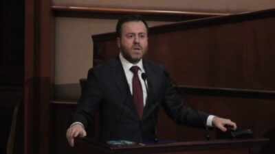 İstanbul Büyükşehir Belediye (İBB) Meclisi’nde konuşan CHP Grup Sözcüsü Ali