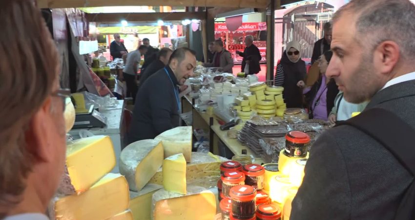 İçişleri Bakanı Mustafa Çiftçi, Başkent Millet Bahçesi’nde düzenlenen Erzurum Tanıtım