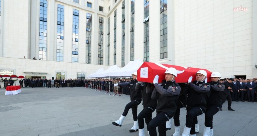 İçişleri Bakanı Mustafa Çiftçi, görevi başında uğradığı silahlı saldırıda şehit