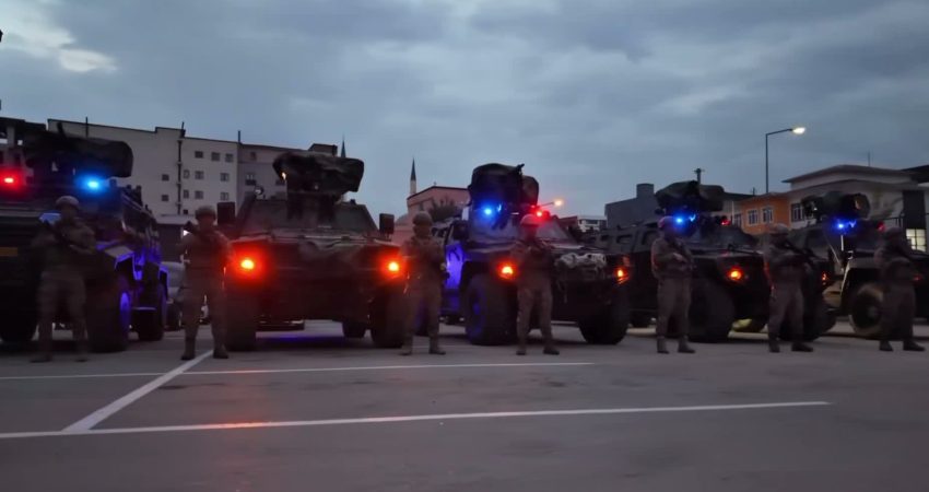 Hakkâri'nin Yüksekova ilçesi merkezli 5 ilde uyuşturucu gelirlerinin aklanmasına yönelik