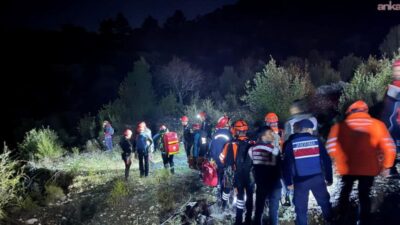 Isparta’nın Sütçüler ilçesindeki Yazılı Kanyon’da mahsur kalan 13 kişiden 3’ü