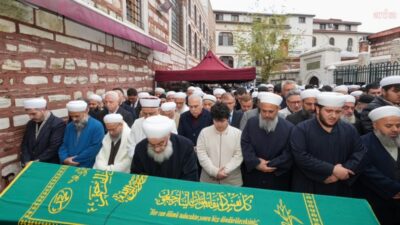 İstanbul’un Fatih ilçesinde dün yaşanan sağanakta elektrik akımına kapılarak hayatını