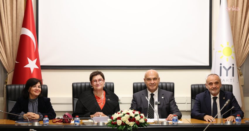 İYİ Parti Grubu, AKPM Başkanı ve beraberindeki heyeti ağırladı İYİ Parti Grup Başkanvekili Turhan Çömez, Avrupa Konseyi Parlamenter Meclisi