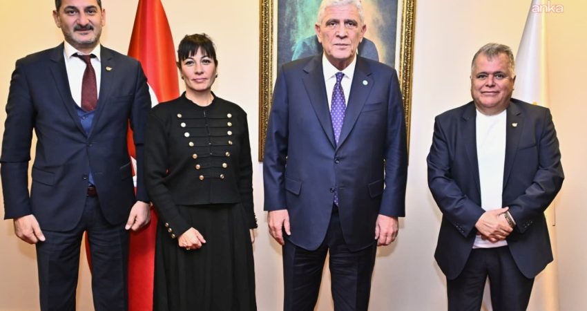 Gazeteciler Cemiyeti heyeti, İYİ Parti Genel Başkanı Müsavat Dervişoğlu'nu ziyaret