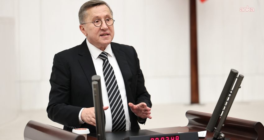 İYİ Partili Türkkan, Bulgaristan’dan emekli aylığı alan vatandaşların sorunlarını Meclis gündemine taşıdı İYİ Parti Kocaeli Milletvekili Lütfü Türkkan, "Türkiye’de yaşayan ve Bulgaristan’dan