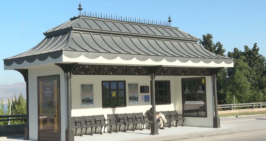 İzmir Büyükşehir Belediyesi, özgün mimarisi ve konforlu tasarımıyla İzmirlilerin beğenisini