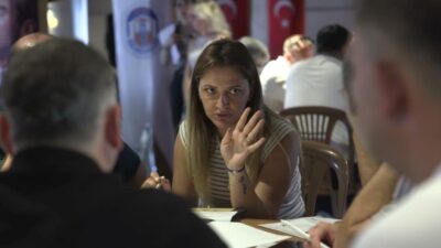 İzmir Büyükşehir Belediyesi’nin haziran ayında başlattığı Yurttaş Meclisi buluşmaları, 30