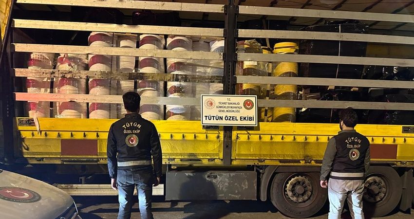 Ticaret Bakanlığı, İzmir’in Kemalpaşa ilçesinde tütün ve tütün mamullerine yönelik kaçak