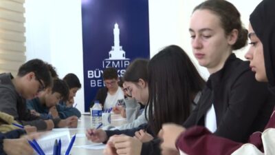 İzmir Büyükşehir Belediyesi Limontepe Farkındalık Merkezi, katılımcılara engellilerin günlük yaşamda