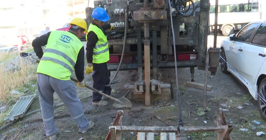 İzmir’in Deprem Master Planı hazırlanıyor İzmir Büyükşehir Belediye Başkanı Cemil Tugay’ın öncülüğünde, kenti depreme karşı