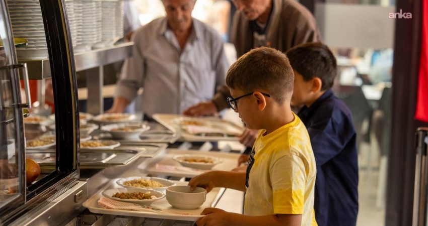 İzmir Büyükşehir Belediyesi, Türkiye Belediyeler Birliği (TBB) tarafından Ankara’da düzenlenen