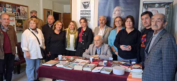 Güz mevsimini sevmez misiniz? Bereket ayıdır. Ürünlerin çoğu güzün toplanır.