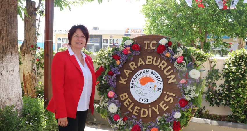 Karaburun Belediye Başkanı İlkay Girgin Erdoğan, YENİ Parti'den istifa etme