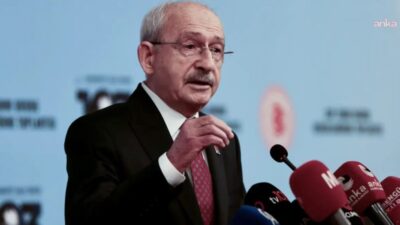 CHP Genel Başkanı Kemal Kılıçdaroğlu, Mersin Büyükşehir Belediye Başkanı Vahap