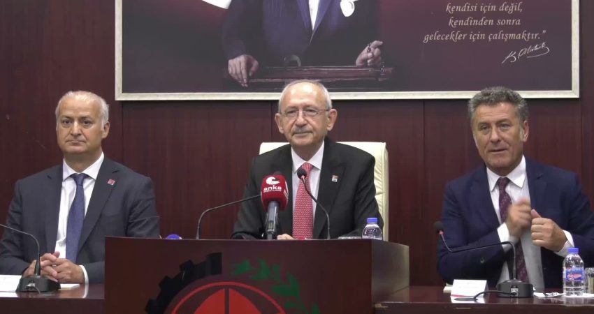 CHP Genel Başkanı Kemal Kılıçdaroğlu, fon krizine ilişkin, "Türkiye Cumhuriyeti