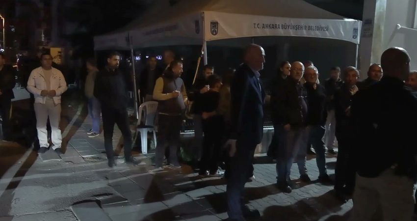 CHP Genel Başkanı Kemal Kılıçdaroğlu, Ankara'nın Pursaklar ilçesindeki polis uygulama