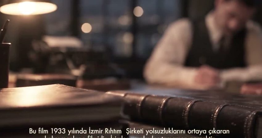 Kılıçdaroğlu’ndan Cumhuriyet Bayramı’nda “İzmir Rıhtım yolsuzluğu” mesajı: “Cumhuriyet, onu koruyanı da sahipsiz bırakmaz” CHP Genel Başkanı Kemal Kılıçdaroğlu, 29 Ekim Cumhuriyet Bayramı'nı, 1933