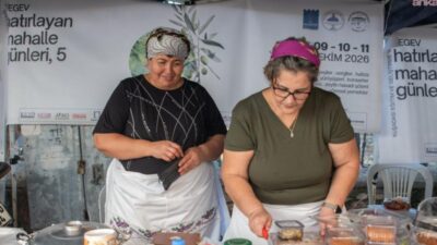 Kuşadası Belediyesi'nin bu yıl 5'incisini düzenlediği Hatırlayan Mahalle Günleri, "Koruyamadığımız Miras: