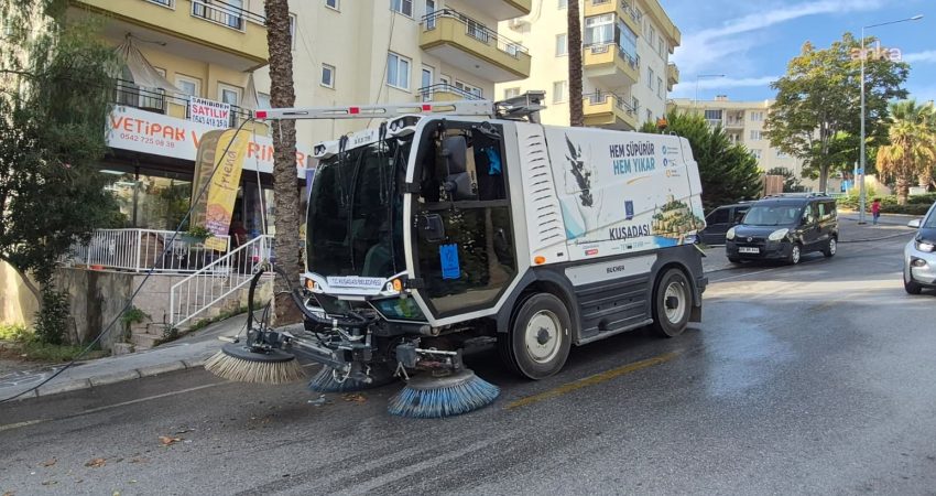 Kuşadası Belediyesi, ilçe genelinde daha temiz ve sağlıklı bir çevre