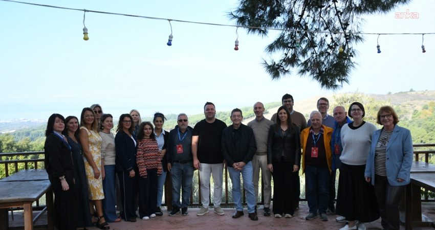 Kuşadası Belediyesi, Cumhuriyet Bayramı kutlamaları için kente gelen İtalya, Almanya,