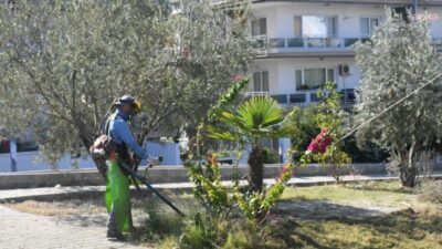 Kuşadası Belediyesi tarafından yürütülen çalışmalar kapsamında ilçenin parkları, yeşil alanları,