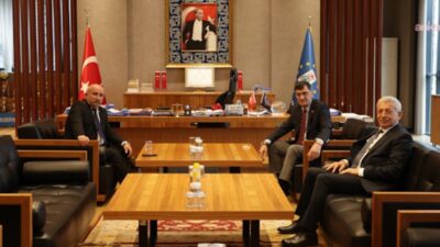 Kütahya Belediye Başkanı Eyüp Kahveci, Dumlupınar Belediye Başkanı Zekeriya Yılmaz