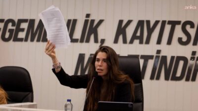 Çeşme Belediye Başkanı Lal Denizli, hükümet tarafından yürütülen Çeşme Projesi