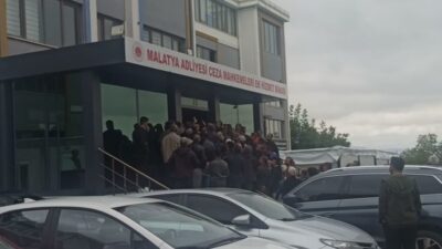 Malatya'nın Akçadağ ilçesinde evinde bıçakla yaralı halde bulunmasının ardından Emine