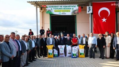 Manisa Büyükşehir Belediye Başkanı Besim Dutlulu, Demirci ziyaretinde Hububat ve