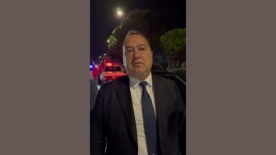 Manisa’nın Yunusemre ilçesindeki Organize Sanayi Bölgesi’nde bir fabrikada yangın çıktı.