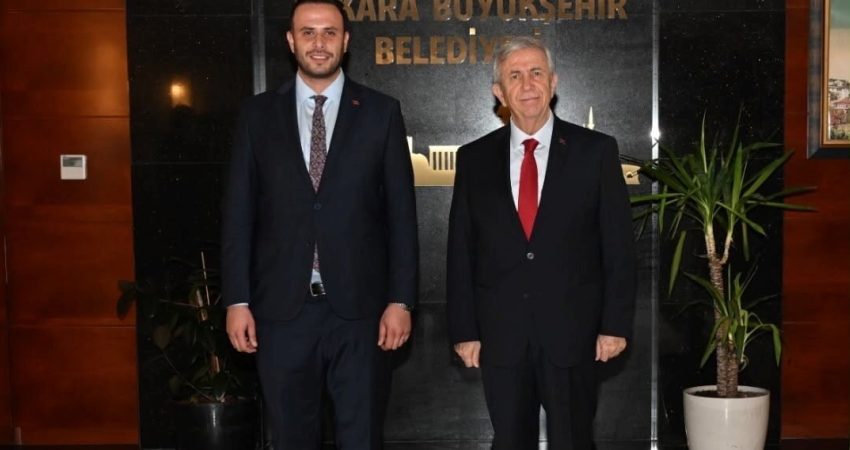 Ankara Büyükşehir Belediye Başkanı Mansur Yavaş, Ankara Barosu Başkan adayı