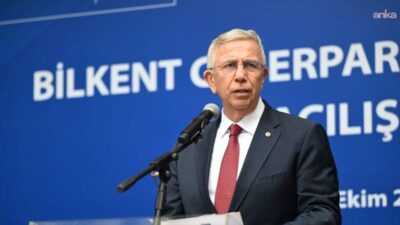Ankara Büyükşehir Belediye Başkanı Mansur Yavaş, yaşamını yitiren sanatçı Alpay